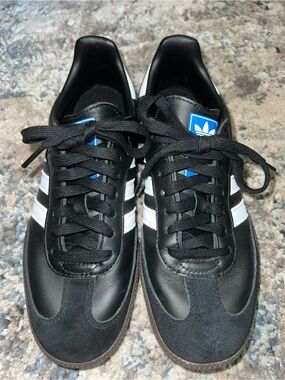 Adidas Samba shoes